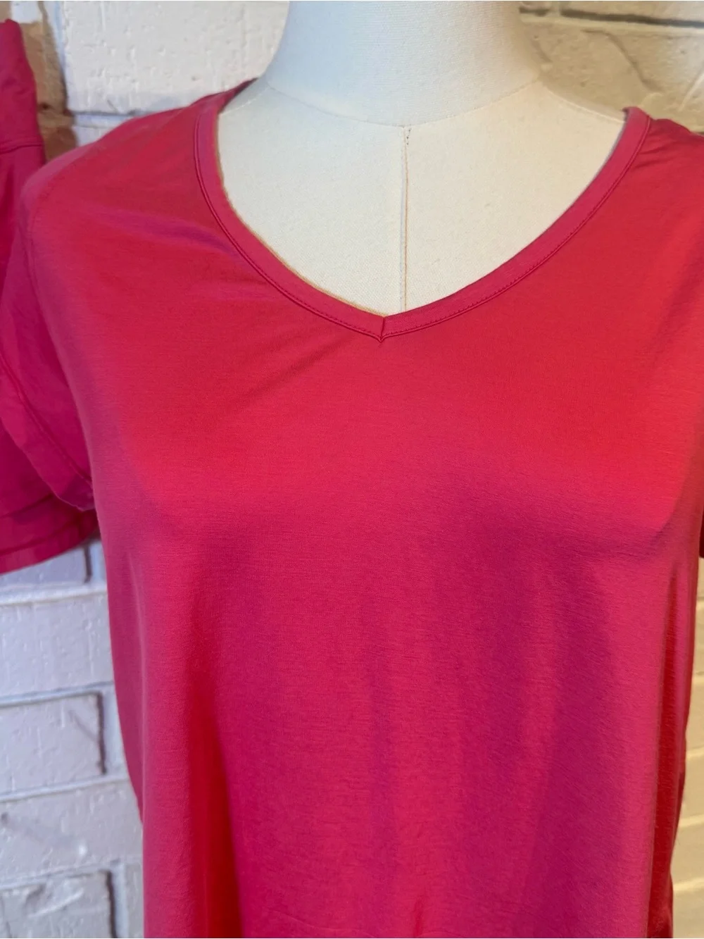 Dagsmejan Raspberry Nattcool Sleep Tech Shirt and Shorts Set Womens L